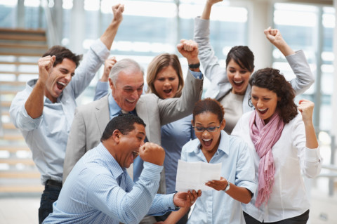 WooHoo_People-Cheering